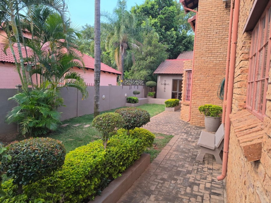 4 Bedroom Property for Sale in Bodorp North West